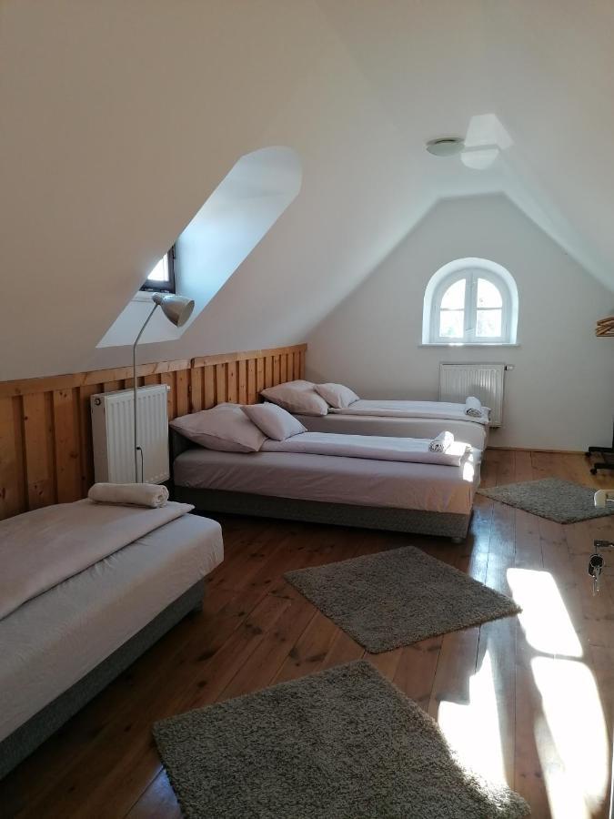 Zsambeki Vendeghaz -Anno1815- Hotel Zewnętrze zdjęcie