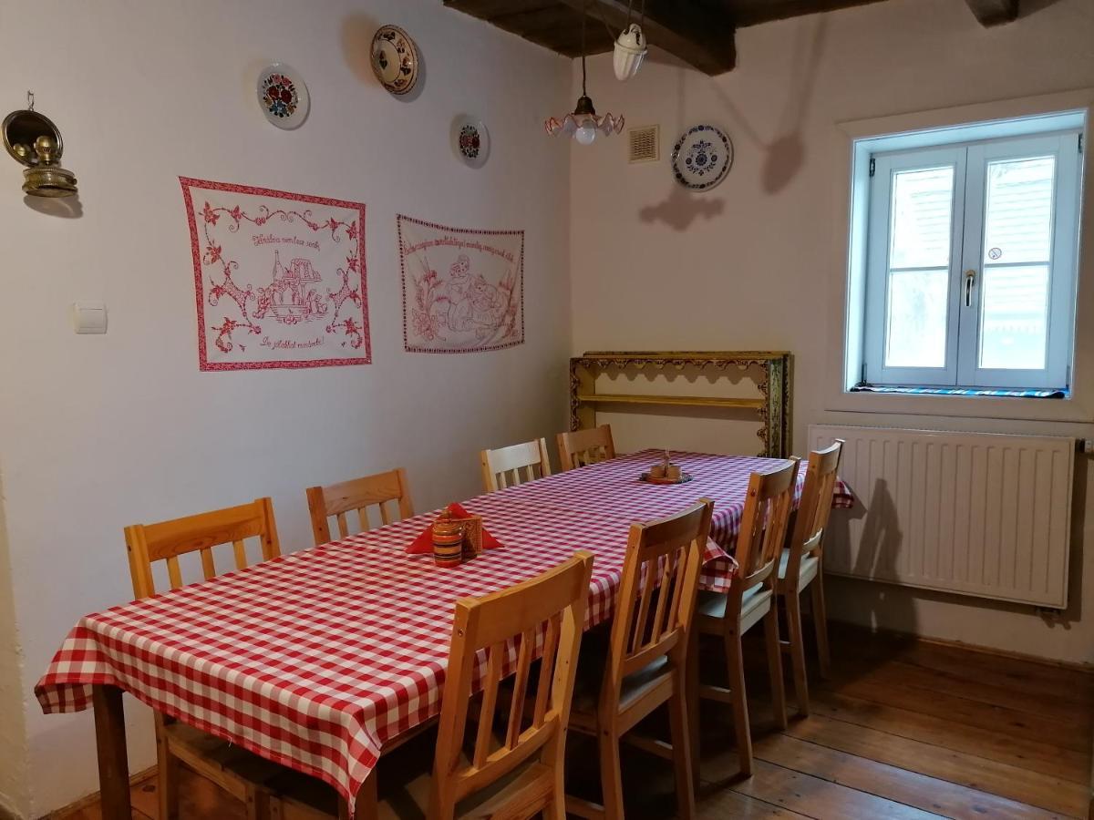 Zsambeki Vendeghaz -Anno1815- Hotel Zewnętrze zdjęcie